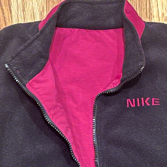 Nike REVERSIBLE Vest Maroon Crimson Black Nylon Fleece W/Pockets - Picture 4 of 7